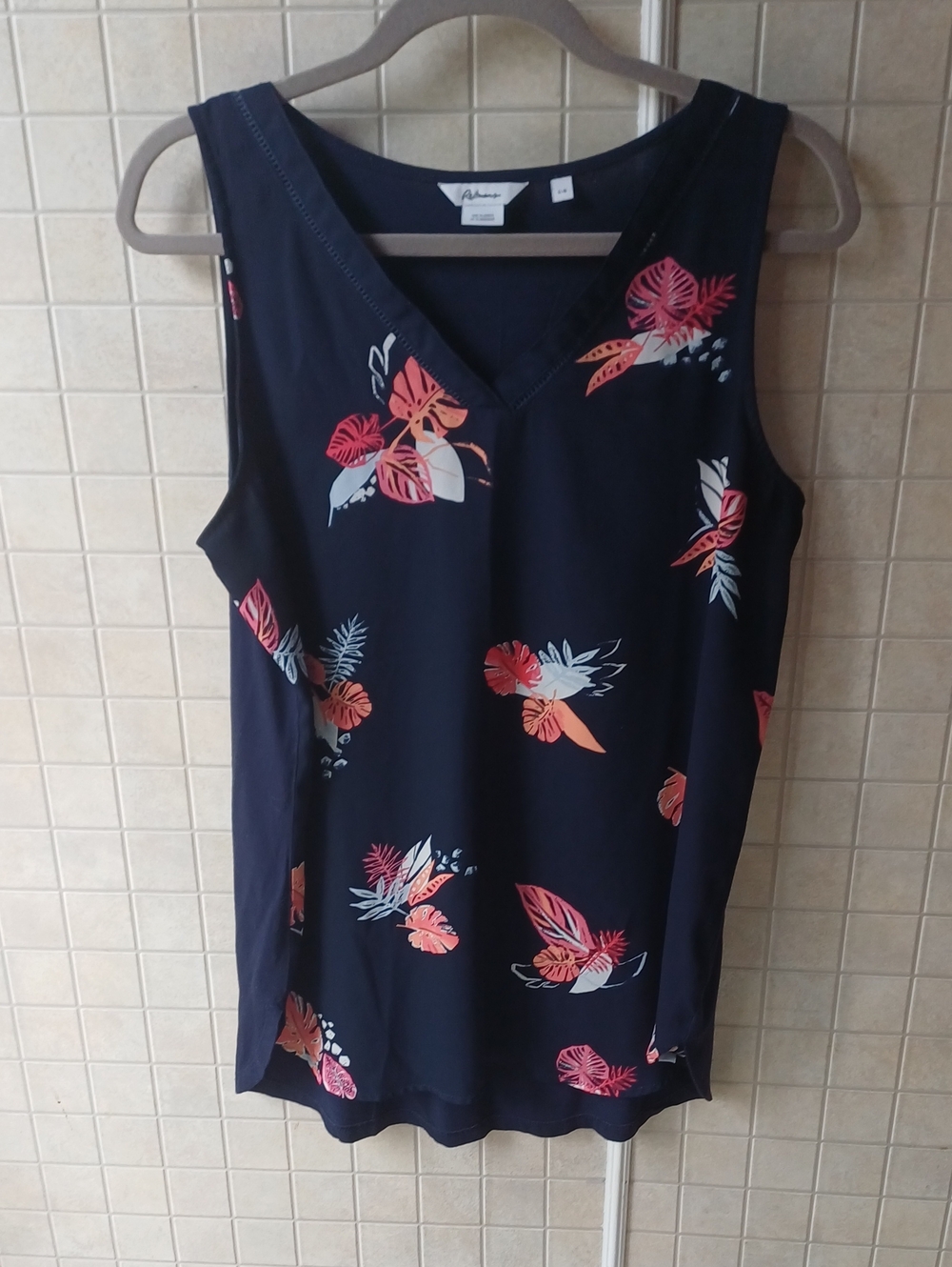 Reitmans Floral Navy Tank